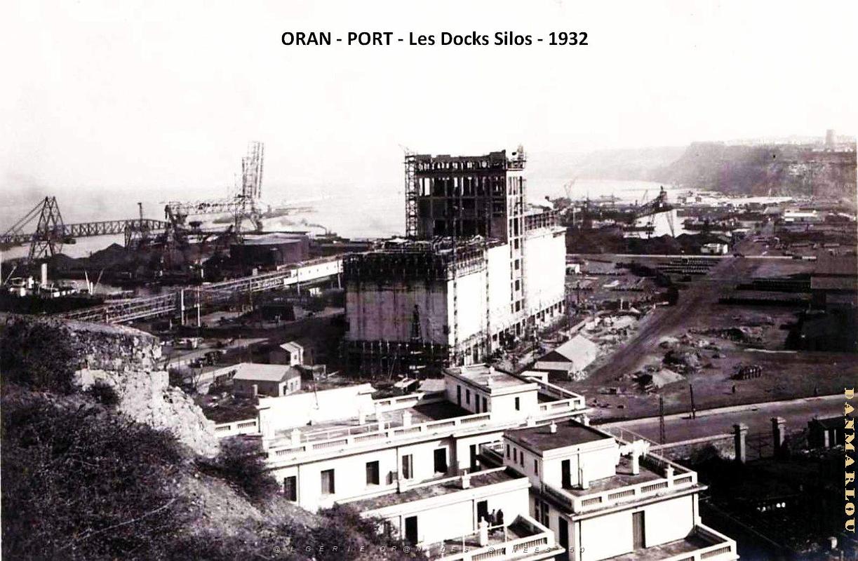 Oran - Port - Docks Silos - 1932.jpg